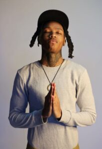 Having a gratitude attitude can make you happier overall.