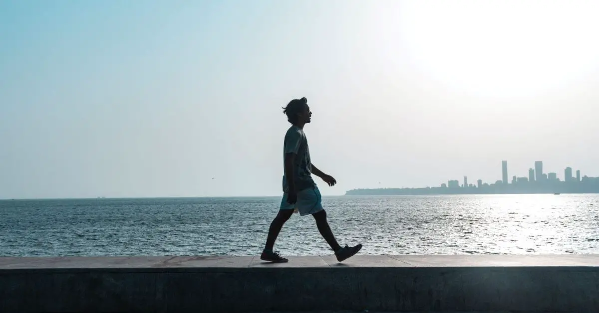 There are many benefits of walking in the morning to improve overall health.