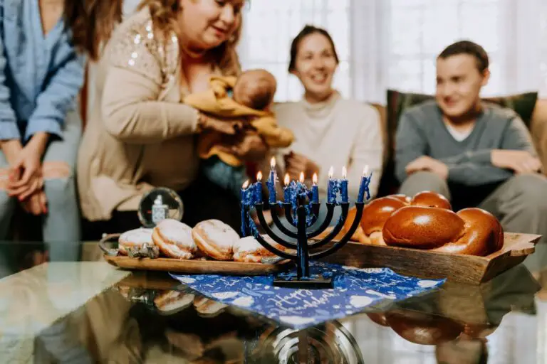 Heartwarming Ways of Respecting Others’ Religious Holidays and Traditions