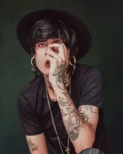 Autism and Clothes: How to Be Fashion-Forward and Authentic Self 4 Autism and clothes can help define your authentic self.