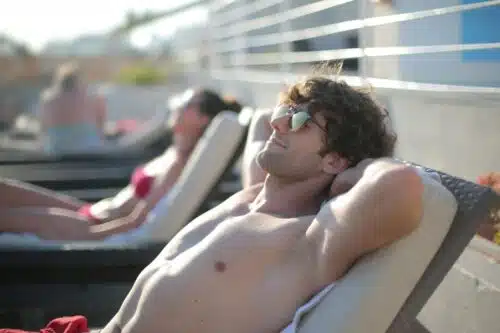 How to Beat the Heat and Summer SAD Disorder 4 Summer SAD disorder can be managed if you know the symptoms.