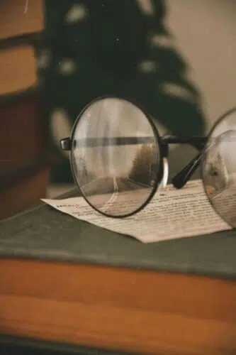 DSM-5 for ASD: What to Know About This Powerful Guidebook 3 pexels busra akkaya 45760872 7477778