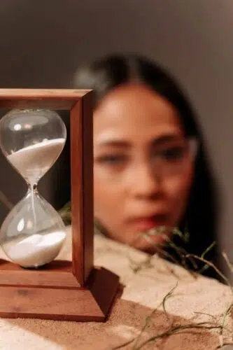 Say No to Urgency: Managing Tasks for Ultimate Calm 2 Managing tasks without feeling urgency is a learned behavior for many.