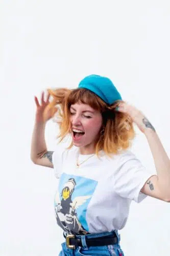 Conquering Low Self-Esteem: How to Overcome Adversity, Self-Criticism 5 Instead of "why am I so hard on myself", individuals should be thinking "how can I best show my best self!"